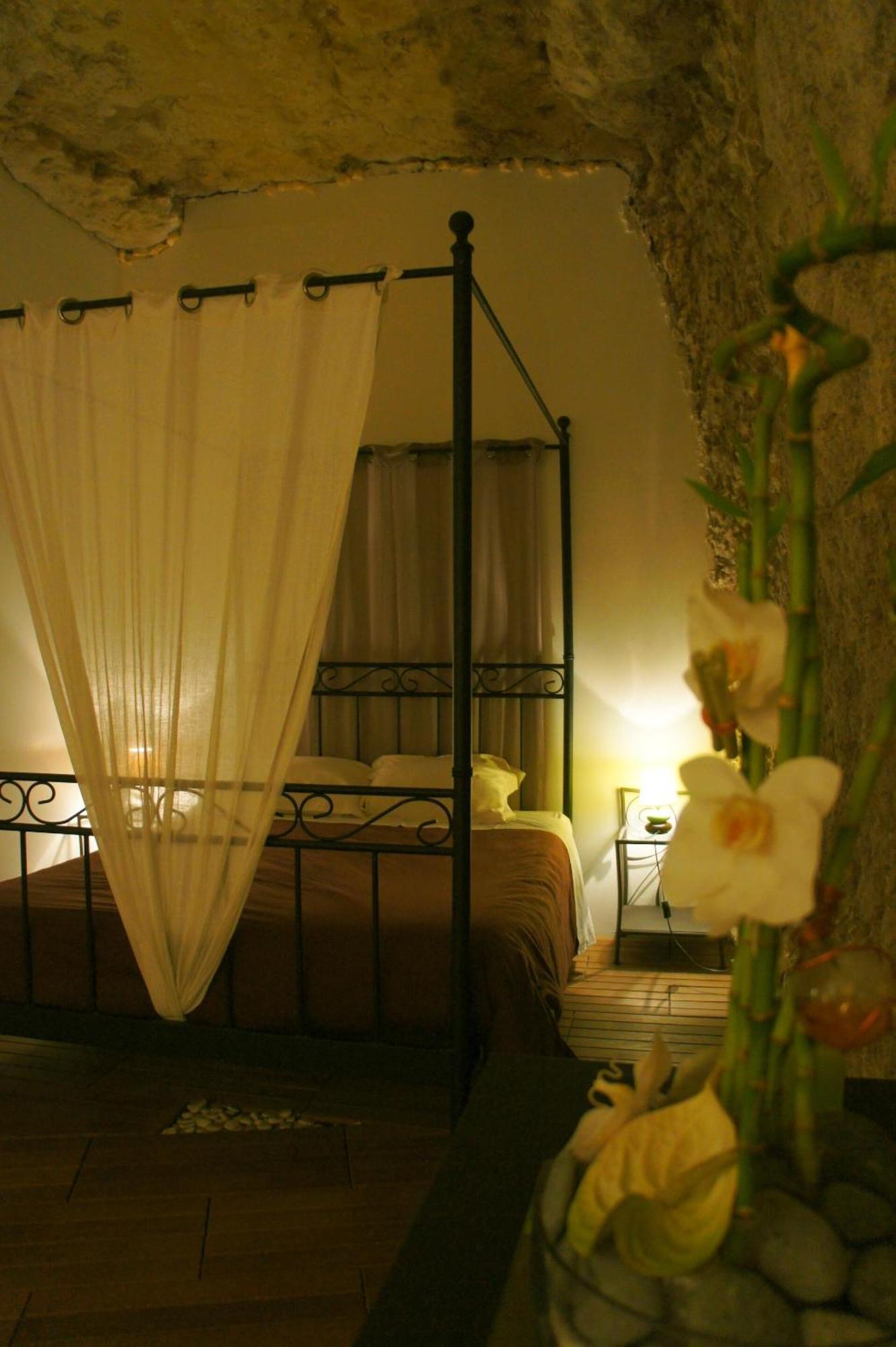 Chambres D'Hotes Troglodytes Le Clos De L'Hermitage Amboise Zewnętrze zdjęcie